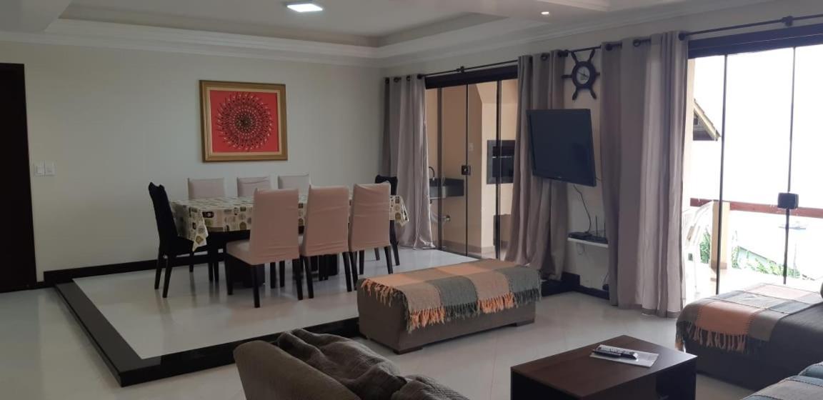 Marques Home Porto Belo Εξωτερικό φωτογραφία